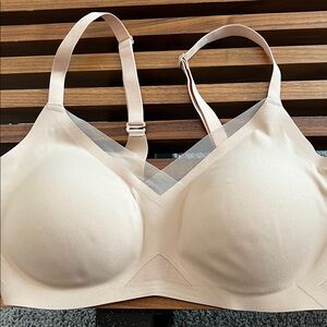 Honeylove Tan Wireless Bra Large